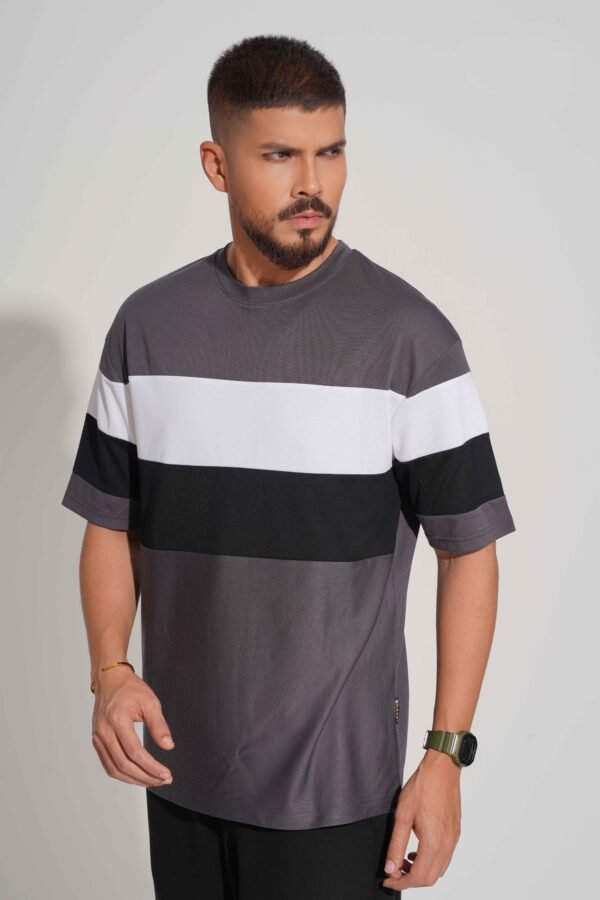 man wearingdrop shoulder t shirt